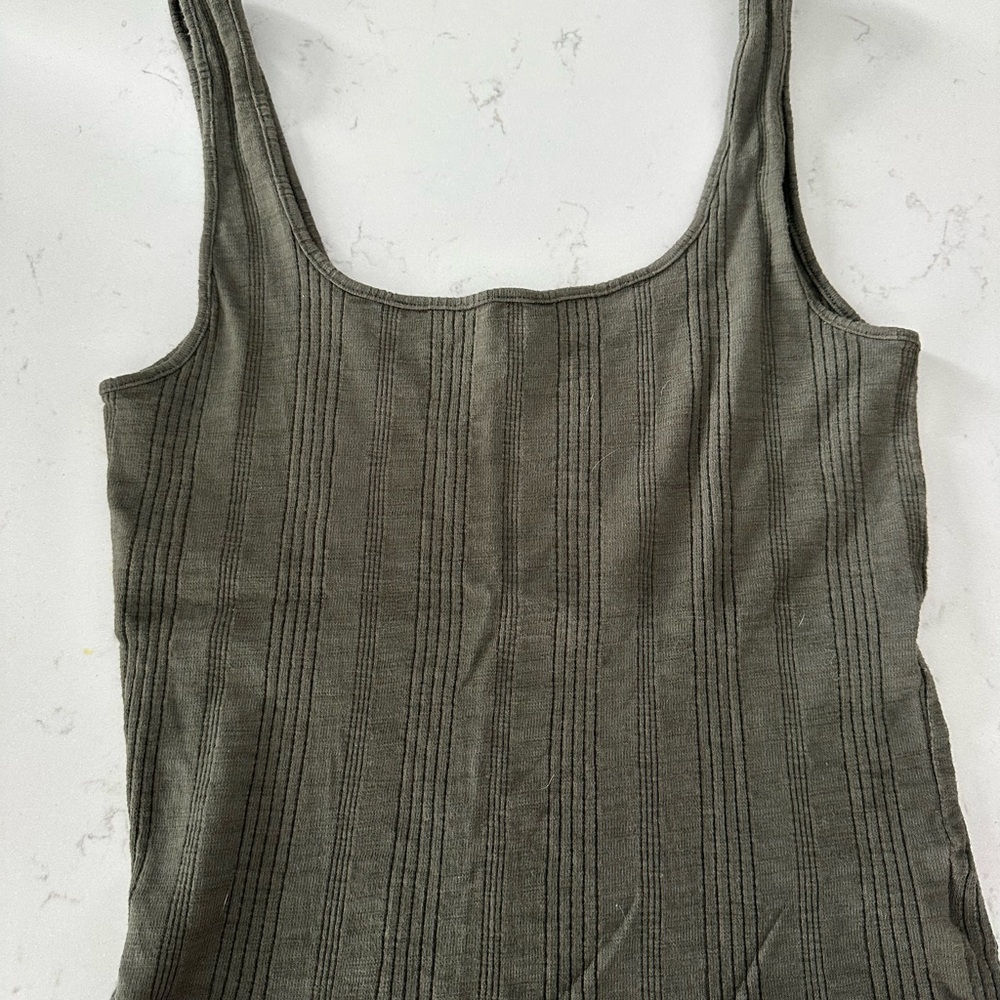 American Eagle Outfitters Olive Ribbed Tank
